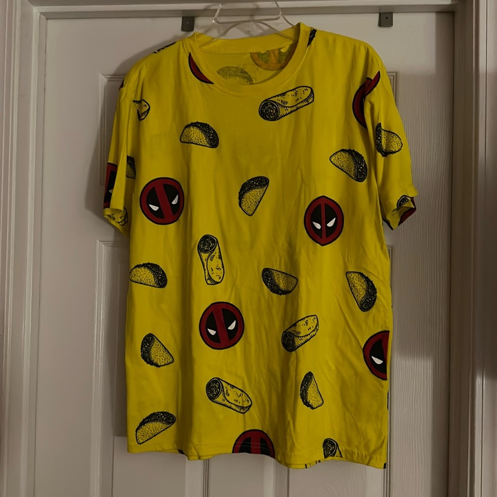 Deadpool tshirt